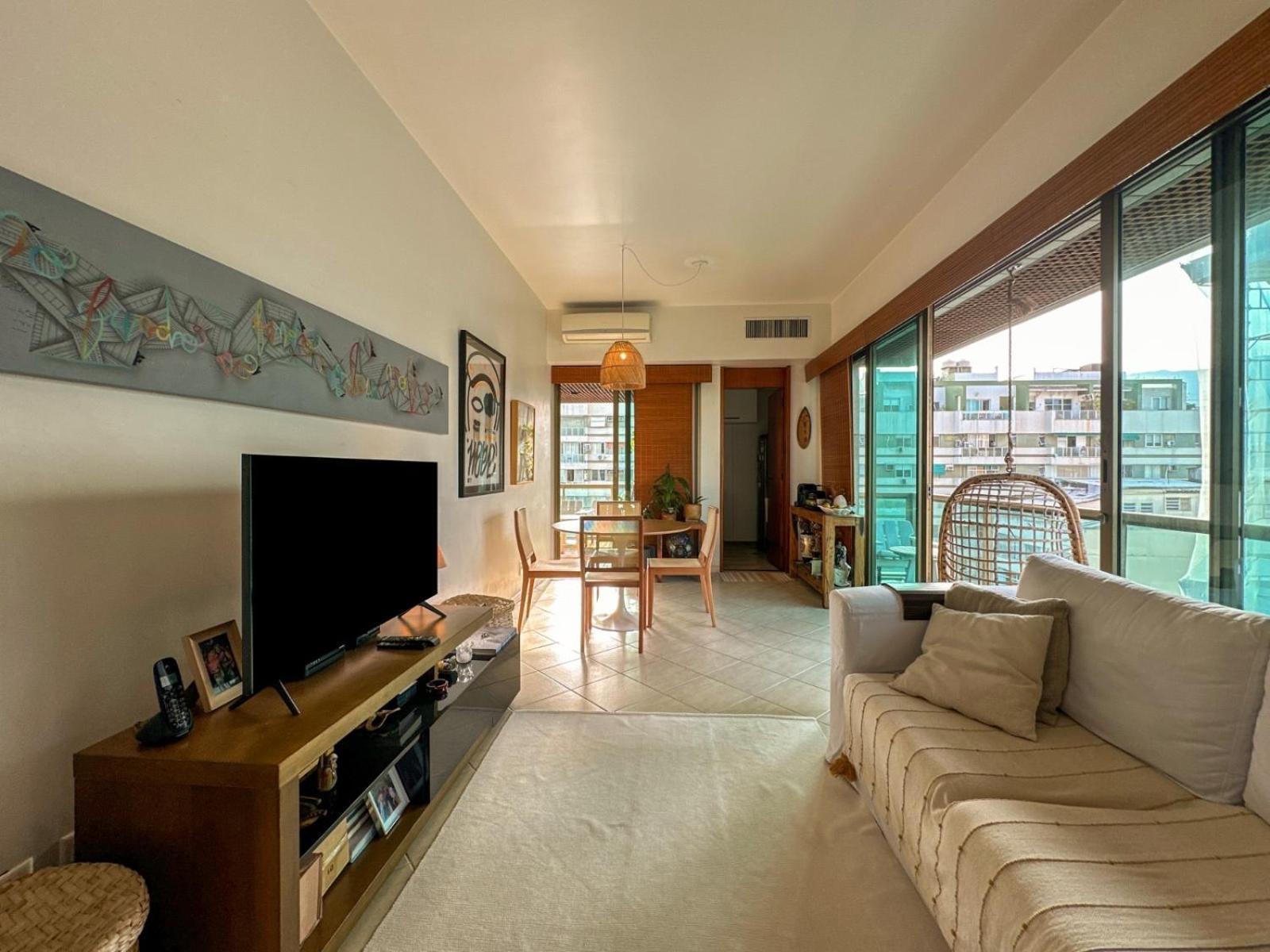 Tiffanys Ipanema - Apto 605 Apartamento